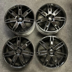 Set of 4 Rims for 2013-2014 20 Maserati Quattroporte OEM