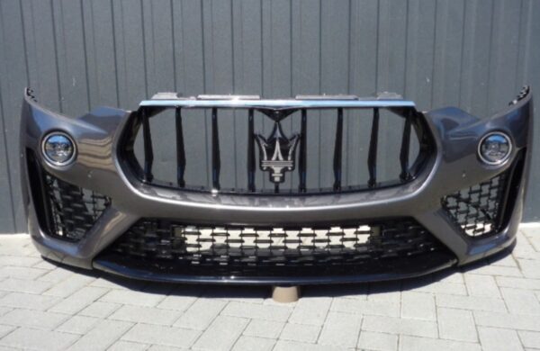 MASERATI LEVANTE GRANSPORT GTS FRONT BUMPER WITH GRILLE - Image 5