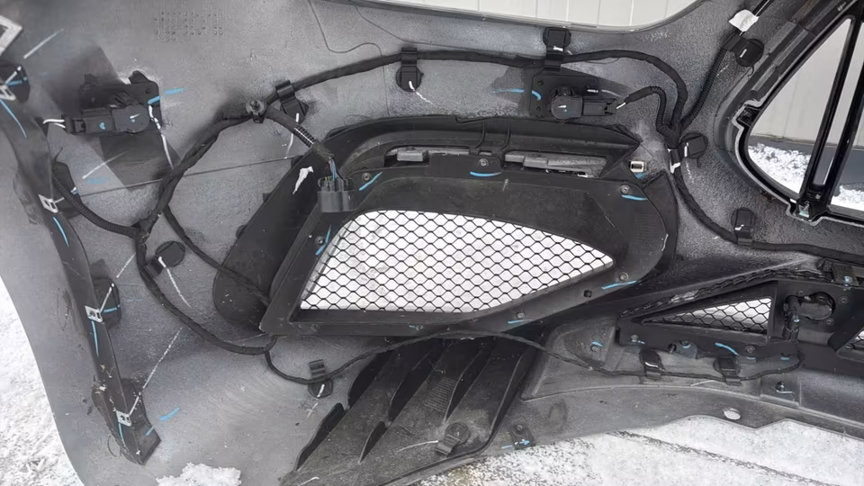 MASERATI GHIBLI TROFEO FRONT BUMPER COMPLETE - Image 3