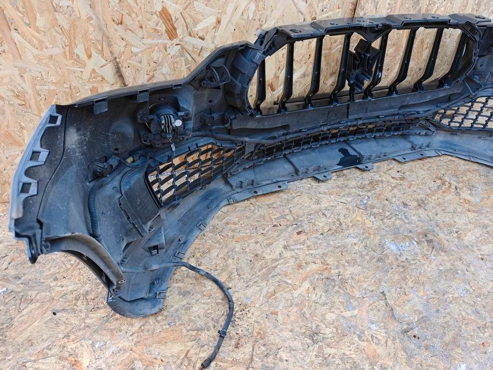 MASERATI LEVANTE 3.0D FRONT PACKAGE COMPLETE - Image 10