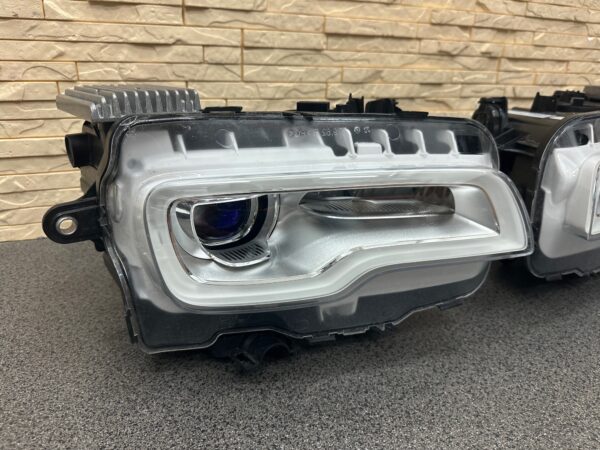 Rolls Royce Wraith / Dawn RR5 RR6 Headlamp Right / Left 7351914 / 7351913 - Image 3