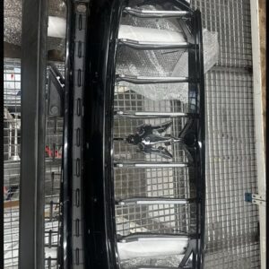 MASERATI LEVANTE GRANLUSSO FRONT BUMPER WITH GRILLE