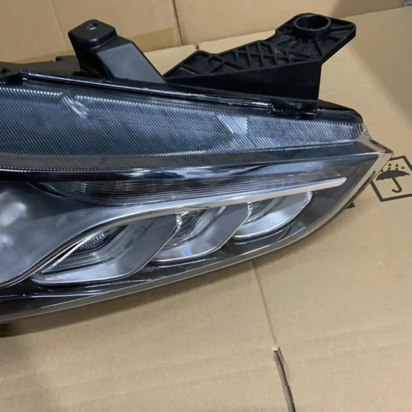 Maserati Ghibli M156 left & Right 2pcs Passenger Xenon EU Headlights 2014-2017 - Image 7