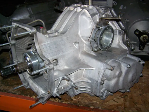 Ferrari 355 31k mi 6 Speed Manual Transmission Gearbox F355 Tranny - Image 8