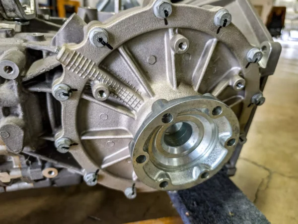 Audi R8 / Lamborghini 6-Speed Manual Transmission Quattro - Image 10