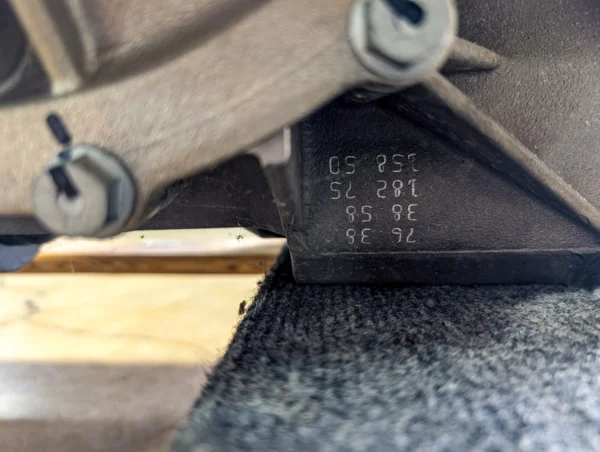 Audi R8 / Lamborghini 6-Speed Manual Transmission Quattro - Image 3