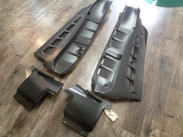 Ferrari 430 Challenge - Set Of Carbon Fiber Engine Shield Panels - P/N 69332500