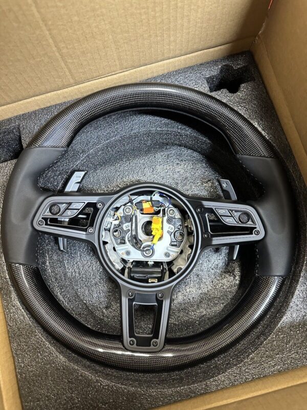 Carbon fiber steering wheel fit for 2015-2021 Porsche Cayenne Macan 911 718 - Image 7