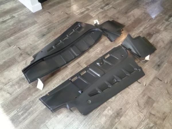 Ferrari 430 Challenge - Set Of Carbon Fiber Engine Shield Panels - P/N 69332500 - Image 9