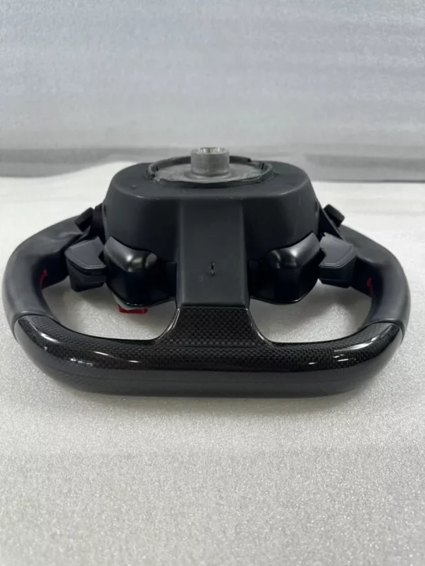 Ferrari Portofino, Carbon Fiber Wheel, Bent, Dmg Parts Only, Used, P/N 335910 - Image 11