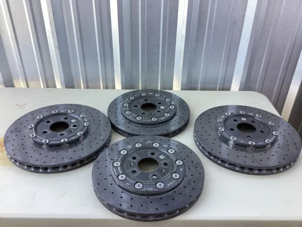 Lamborghini Huracan EVO Carbon Ceramic Brake Rotors 2020