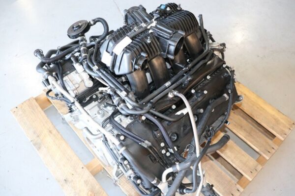 McLaren MP4 12C Spider 2013 3.8L M838T Engine Motor J180 - Image 4