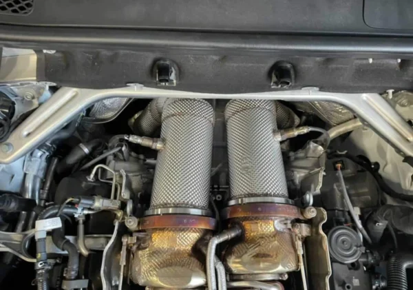 LAMBORGHINI URUS 4.0 LITRE HIGH FLOW RACE DOWNPIPES WITH HEAT SHIELD 2018+ - Image 2