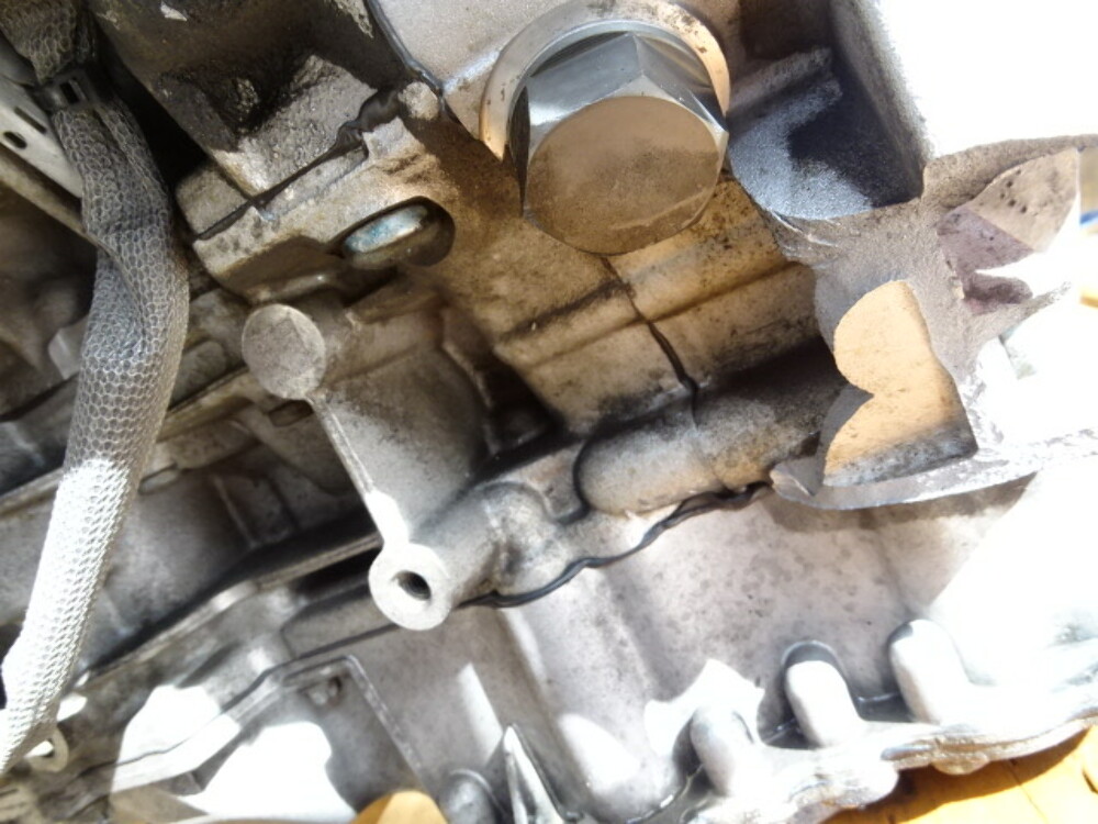 Mercedes-Benz C63 AMG 6.3L V8 Engine - Image 7