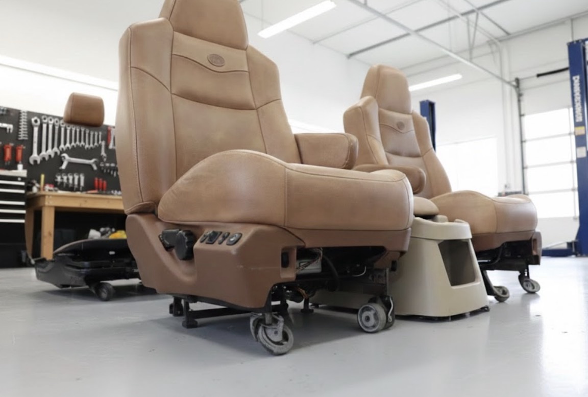 99-2010 FORD F250 F350 KING RANCH LEATHER SEATS BUCKETS NICE CREW CAB 2006 - Image 7