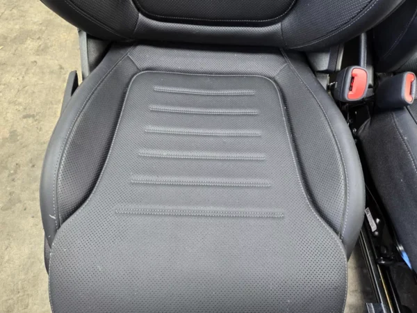 LEATHER SEAT SEATS SET FRONT REAR AMG MERCEDES W206 C43 C300 2K OEM - Image 9