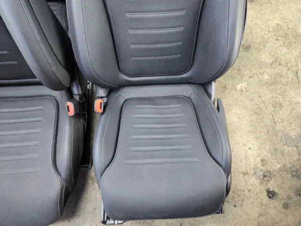 LEATHER SEAT SEATS SET FRONT REAR AMG MERCEDES W206 C43 C300 2K OEM - Image 6