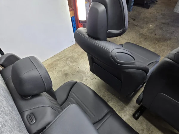 LEATHER SEAT SEATS SET FRONT REAR AMG MERCEDES W206 C43 C300 2K OEM - Image 2
