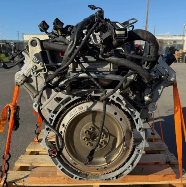 2007 - 2011 MERCEDES ML63 S63 CL63 E63 M156 AMG 6.2L NA ENGINE MOTOR ASSEMBLY - Image 4
