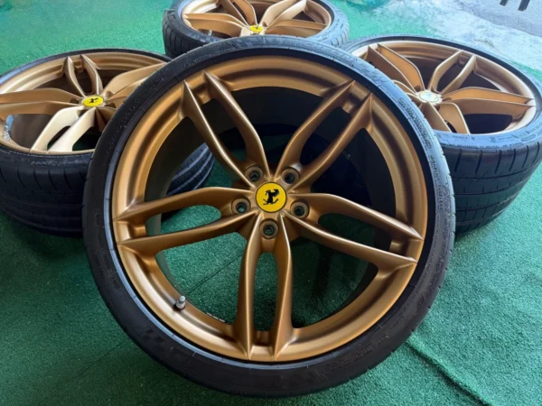 Ferrari 488 Wheels OEM GTB OEM Factory 458 Tires Factory Gold Rare - Image 9