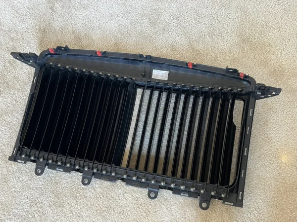 Rolls-Royce Cullinan Black Badge Grill Front Radiator Grille Genuine OEM Rare - Image 4