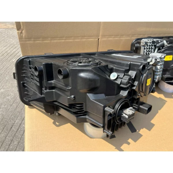 Rolls-Royce Cullinan Phantom Ghost Wraith Dawn Auto LED left & Right Headlights - Image 3