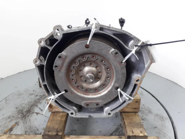 MASERATI LEVANTE Gearbox 2017-2023 275 3.0L 8 Speed Automatic 0670038072 - Image 2