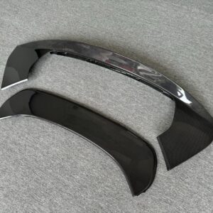 Ferrari SF90 AF-style dry carbon fibre rear spoiler