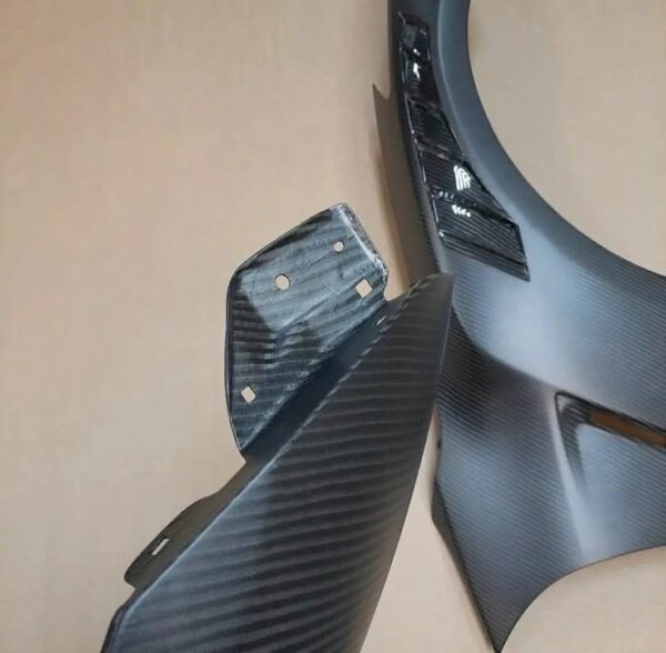 Nissan Gtr fenders - Image 6
