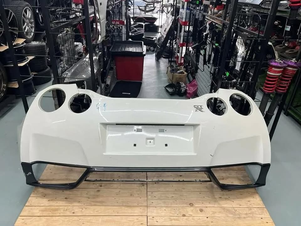 NISSAN SKYLINE GTR R35 (ORI) REAR BUMPER