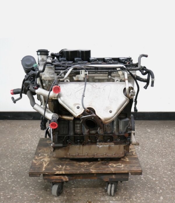 2011-13 VW Jetta Sportwagen 2.5 MT - Image 10