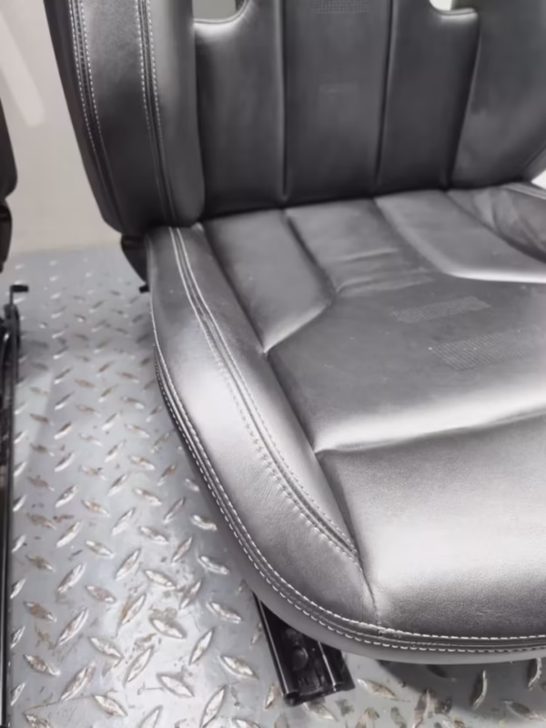 2x BMW M3 F80 Competition seats right left leather Merino black - Image 5