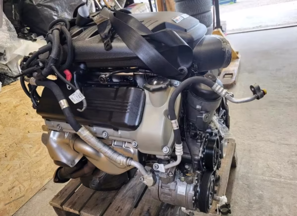 BMW M3 E92 E93 E90 ENGINE V8 4.0 420PS S65B40A ENGINE COMPLETE - Image 3