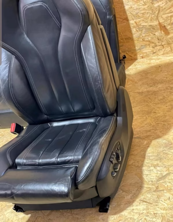 BMW X5 F15 X5M F85 Seats Interior Center Console Door - Image 4
