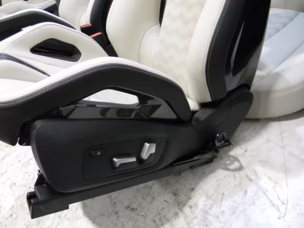 BMW M3 G80 G81 seats M-Carbon bucket seats interior leather - Image 8