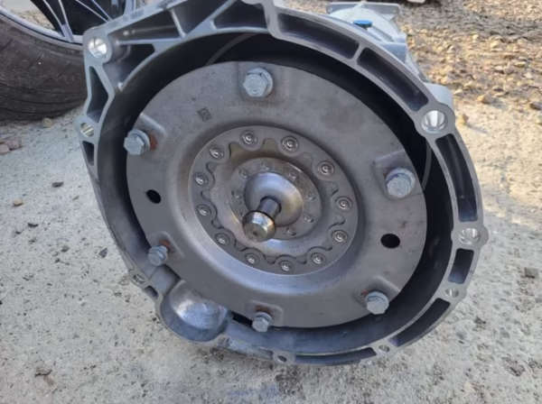 BMW M3 G80 M4 G82 automatic transmission GA8HP76Z transmission 9504846 - Image 2