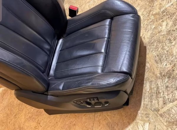 BMW X5 F15 X5M F85 Seats Interior Center Console Door - Image 5
