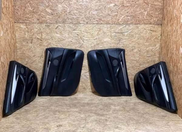 BMW X5 F15 X5M F85 Seats Interior Center Console Door - Image 3