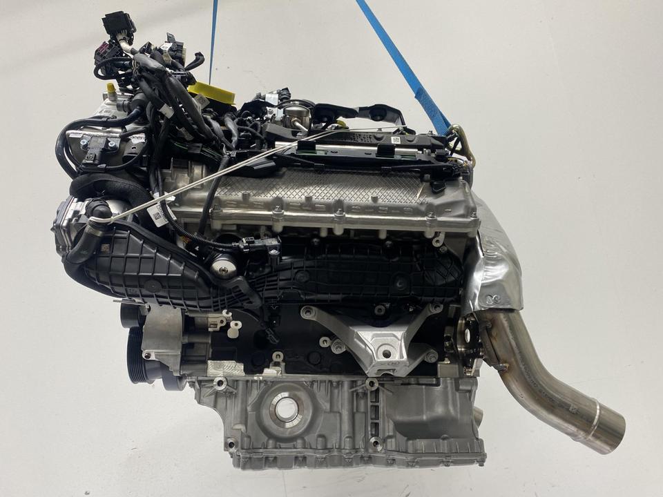 BMW Alpina XB7 Engine N63M15A - Image 12