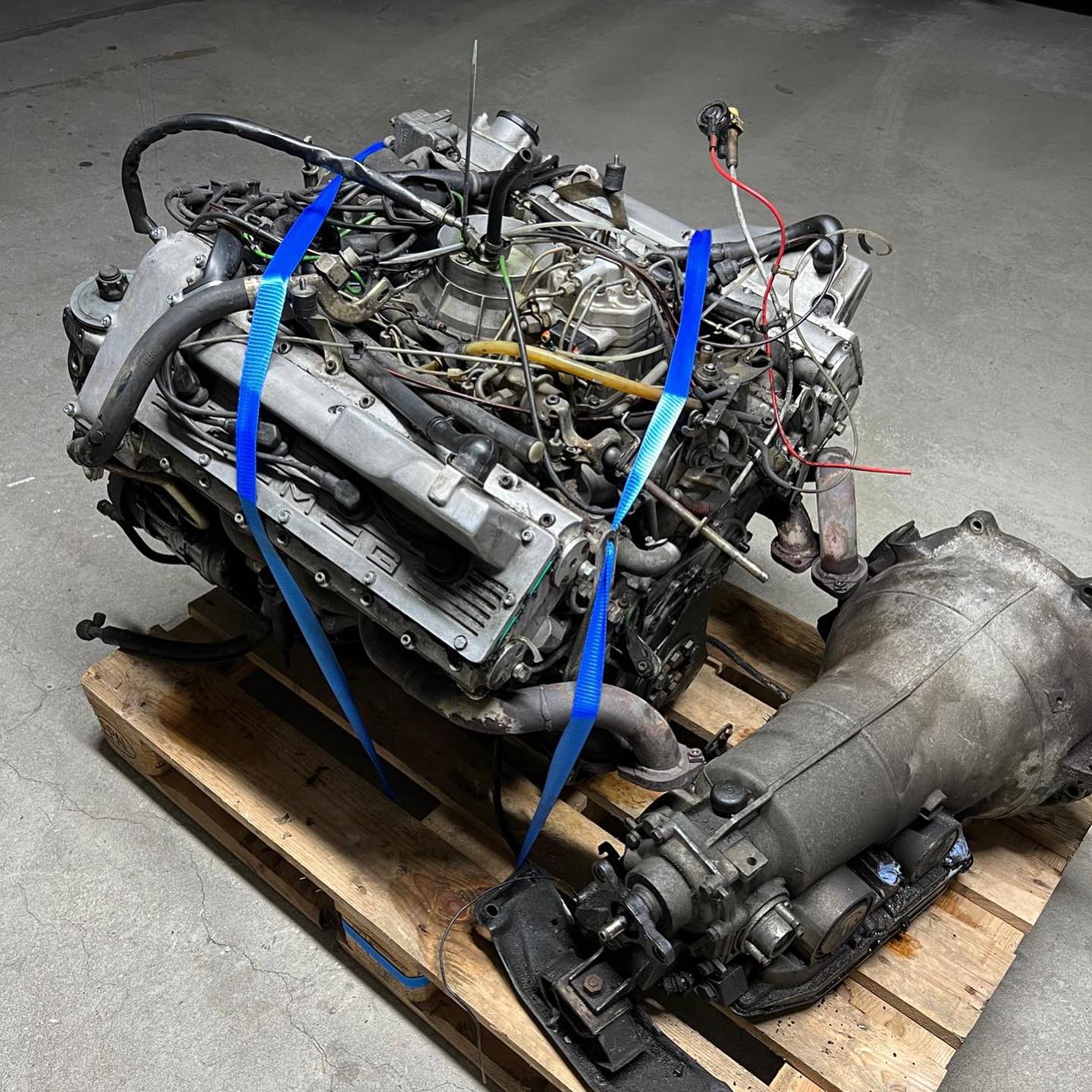 Original AMG M117 6.0 4V Engine - Image 2