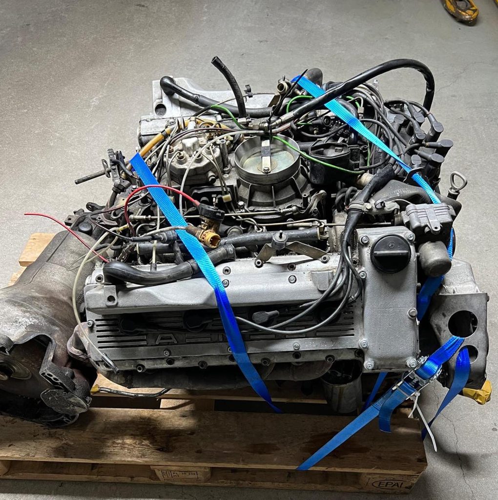 Original AMG M117 6.0 4V Engine - Image 6