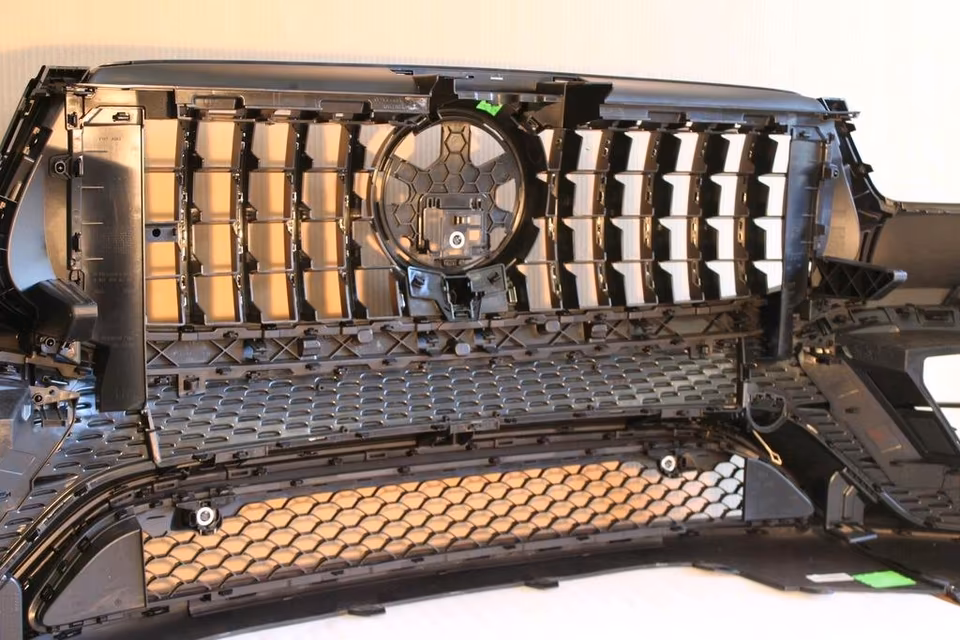 MERCEDES GLE 63 S AMG FACELIFT FRONT BUMPER - Image 3