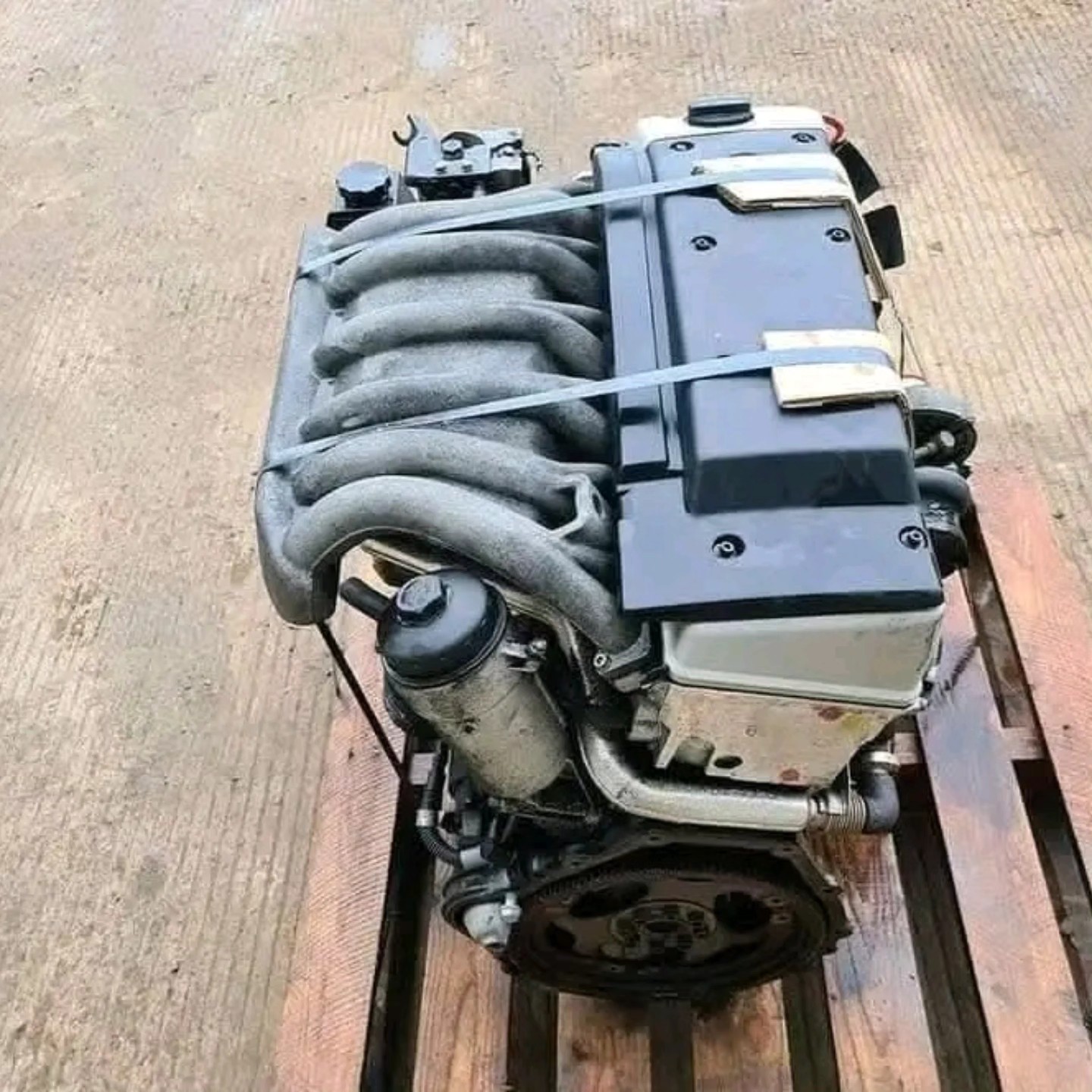 Mercedes-Benz OM606 3.0L Engine - Image 3