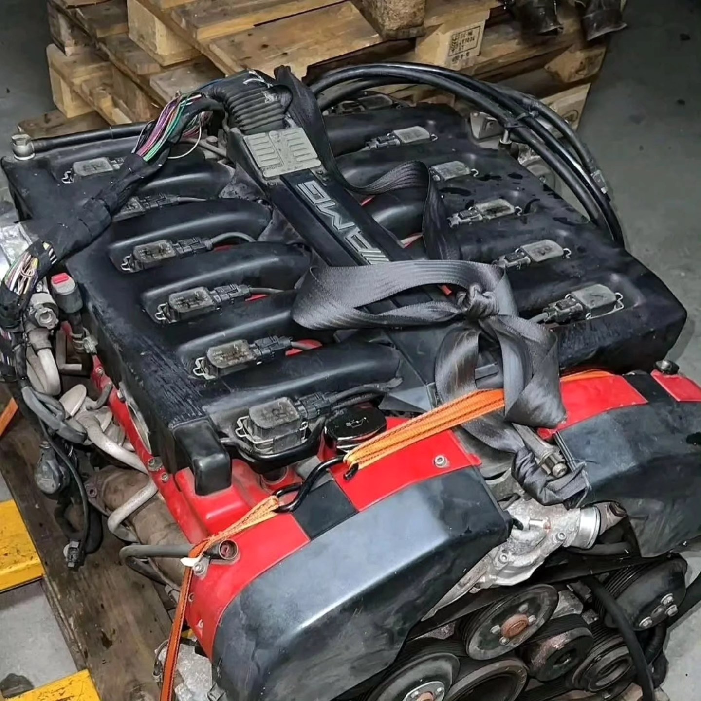 Original AMG M120 7.0L Complete Engine with Gearbox & ECU - Image 4