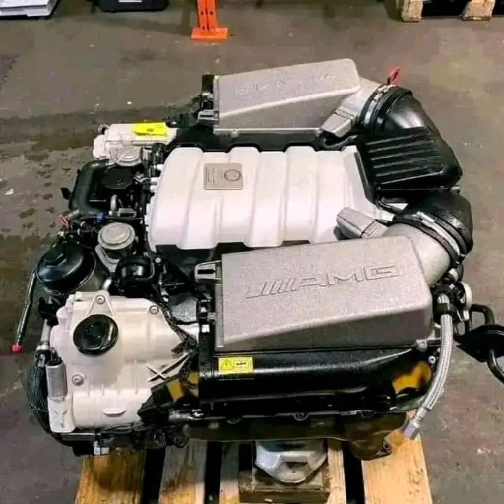 Mercedes-AMG M156 6.2L V8 Engine