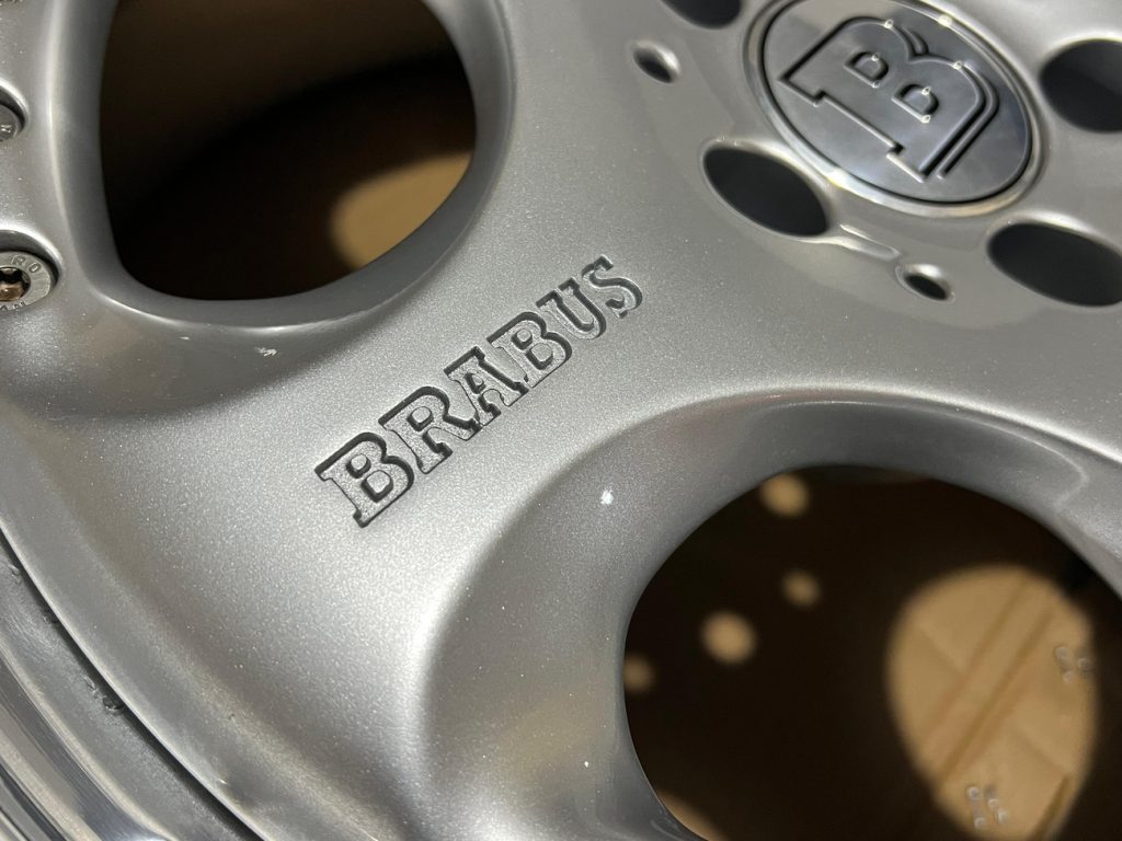 Staggered 3-Piece 18″ BRABUS Monoblock IV Wheels - Image 9