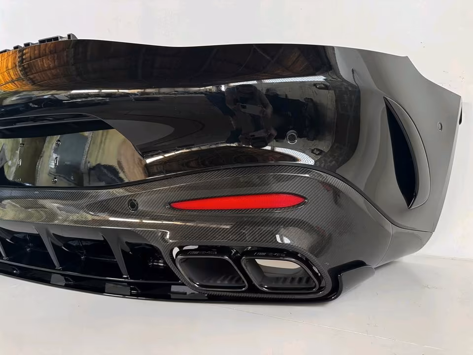 MERCEDES AMG GT COUPE 63S W192 CARBON REAR BUMPER - Image 3