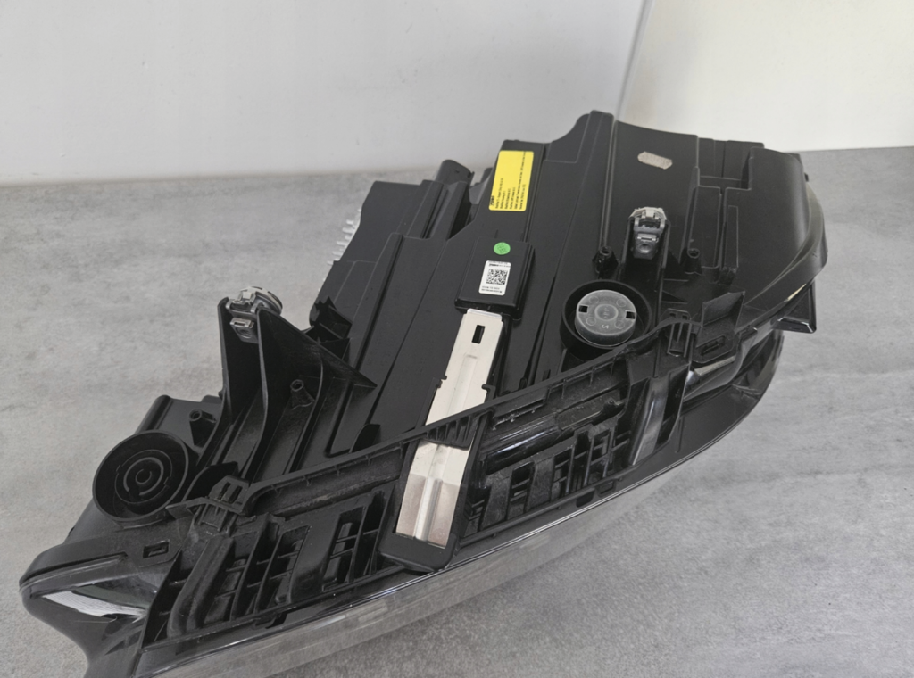 BMW 1 Series F40 Headlights - Image 6