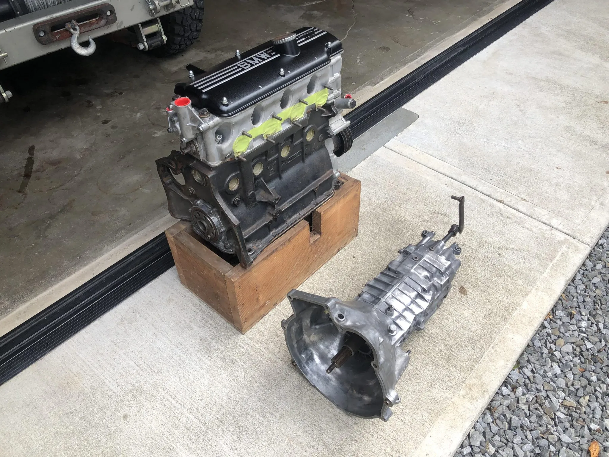 BMW M10 Engine and Getrag 5-Speed Gearbox - Image 17