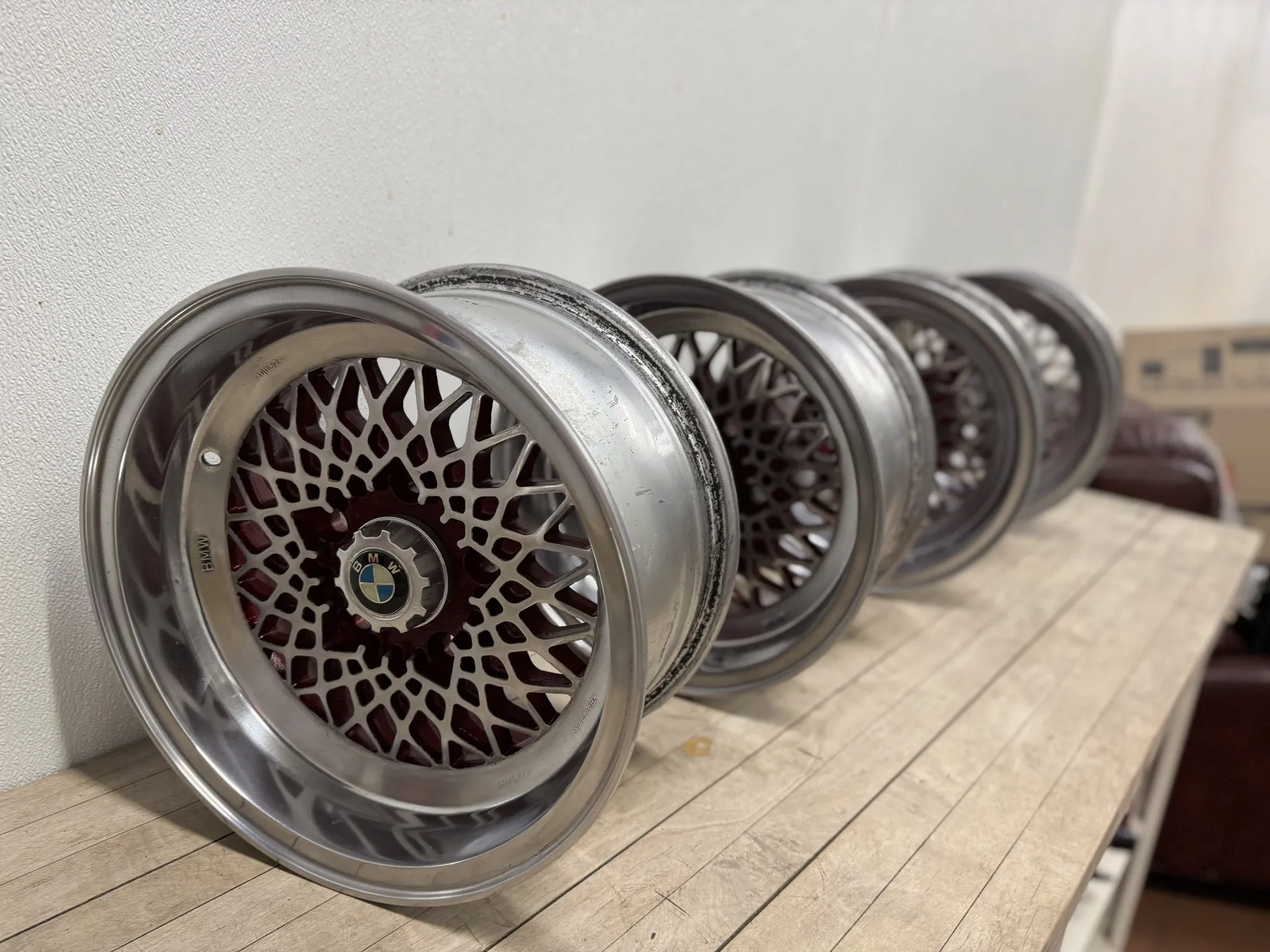 14×7″ Mahle Basketweave Wheels for BMW 3.0 CSL - Image 7